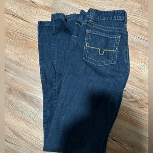 Kimes “Betty” 4/34. Like new